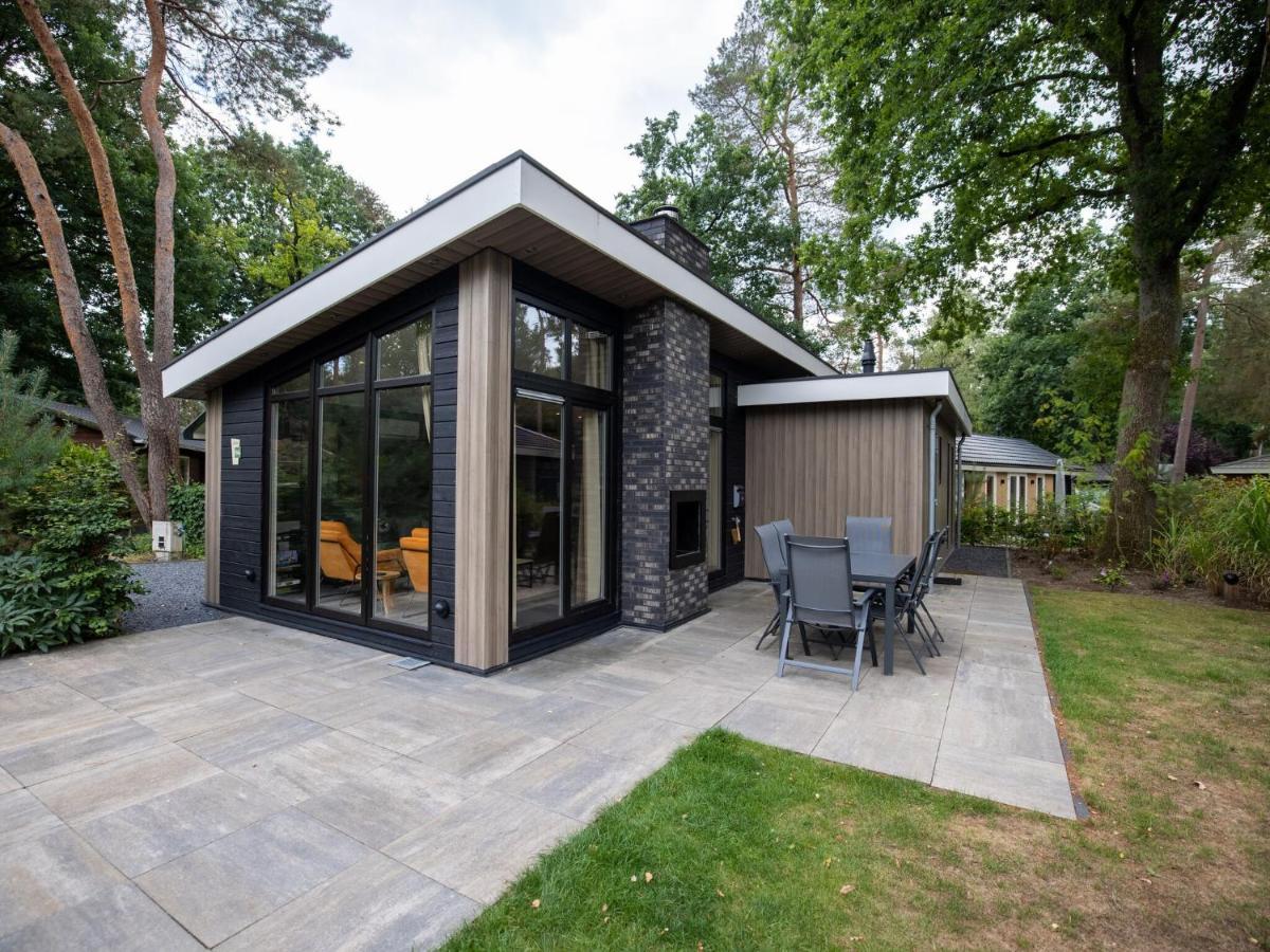 Cozy Chalet With A Jetty Nearby De Veluwe Villa โฮนเดอร์โล ภายนอก รูปภาพ